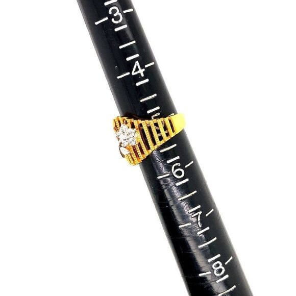 Flower CZ Ring  - Picture 4 of 4